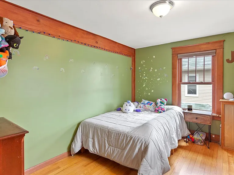 271 Delaware Ave — Photo 11