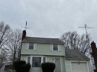 2415 Snyder Ave NE, Canton, OH
