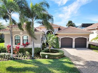 3291 Atlantic Cir, Naples, FL 34119