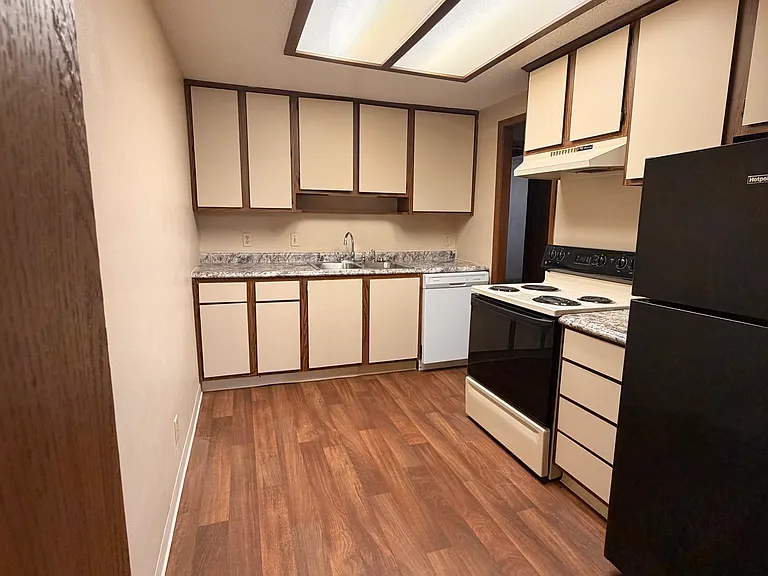2 bedroom kitchen