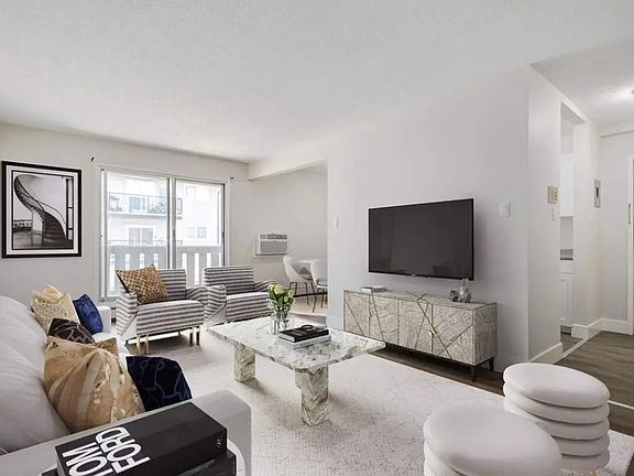 2nd image of 1020 Matheson Dr #502790