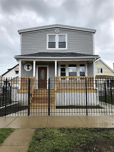 1st image of 2437 N McVicker Ave