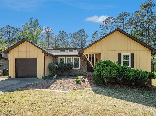 8083 Cypress Ct, Villa Rica, GA 30180