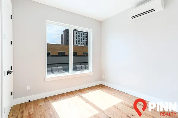 Rented by Pinn Realty | media 17