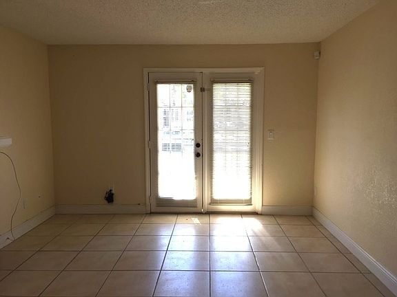 3rd image of 2550 N Alafaya Trl APT 5104