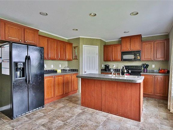 5th image of 2012 Grassy Cir