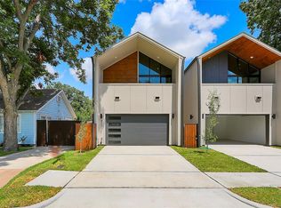 823 Aurora St, Houston, TX 77009