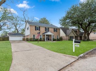 19614 Hurst Wood Dr, Humble, TX 77346