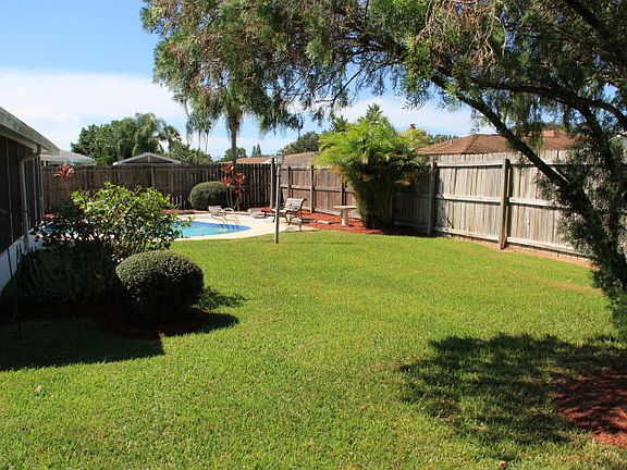 2nd image of 550 Dijon Dr