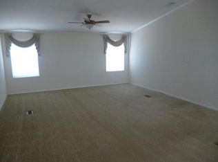 59 Jensen Ln, Los Lunas, NM 87002