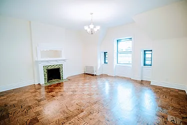 Rented by R New York