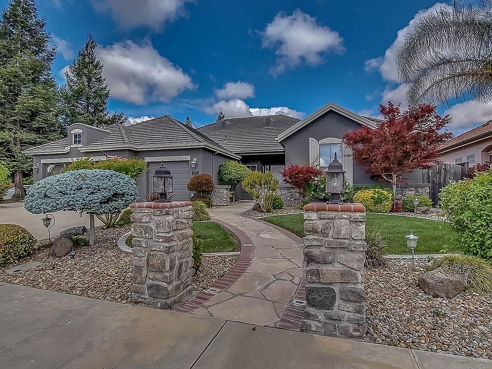 1st image of 5451 Pasadena Dr