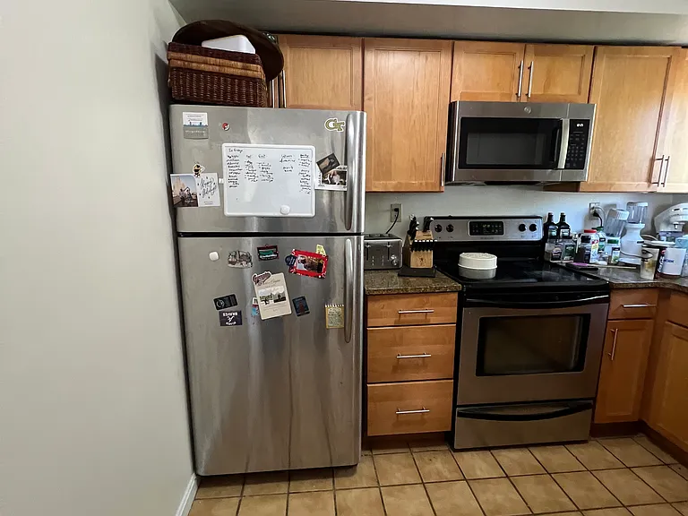 340 Franklin St #3 — Photo 3