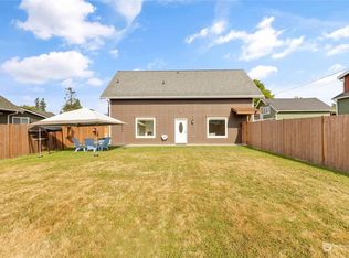 1929 Lafromboise St, Enumclaw, WA 98022