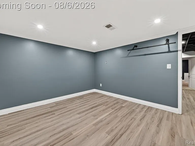 45925 Ashwood Ln — Photo 21