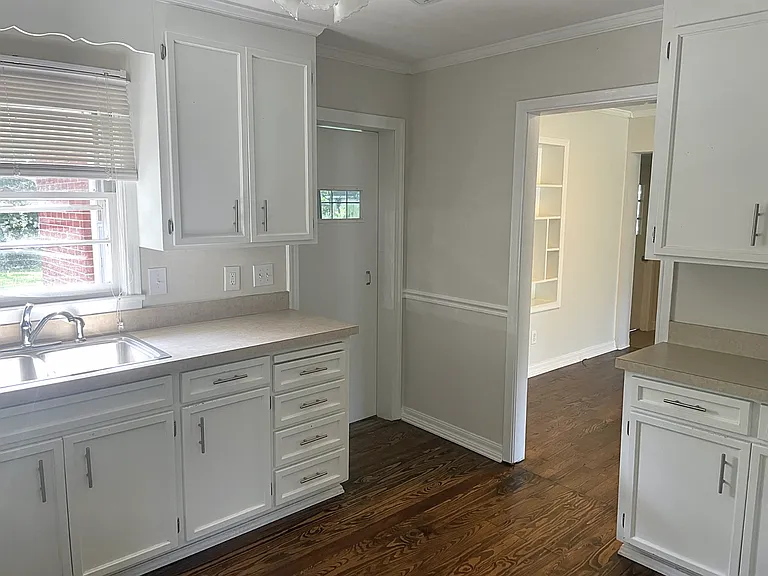 224 Wood Dale Dr — Photo 5