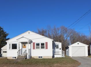 298 Russell St, Lewiston, ME 04240