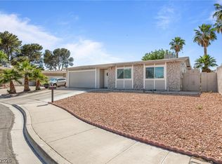 4261 Ridgeview Dr, Las Vegas, NV 89103