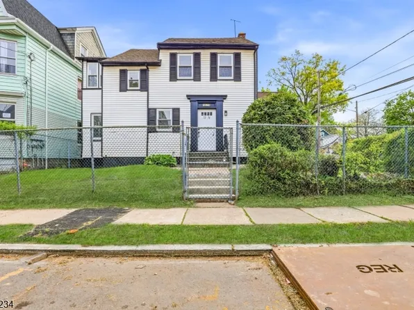 74 Lindsley Ave, Newark City, NJ 07106