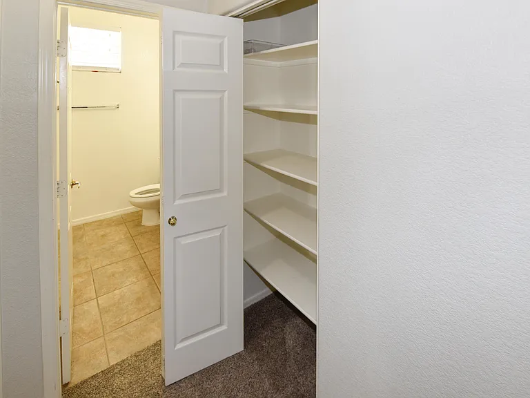 1335 E June St #213 — Photo 22