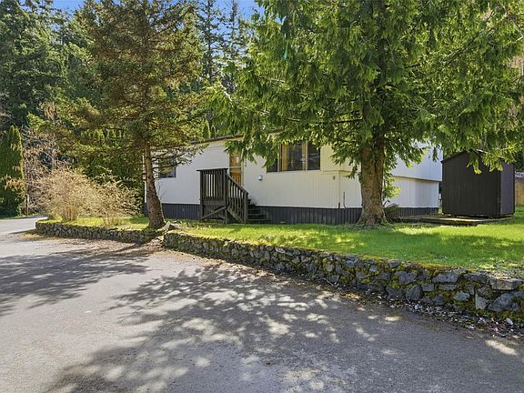 2nd image of 2615 Otter Point Rd #11