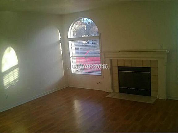 2nd image of 2616 Twin Pines Ave