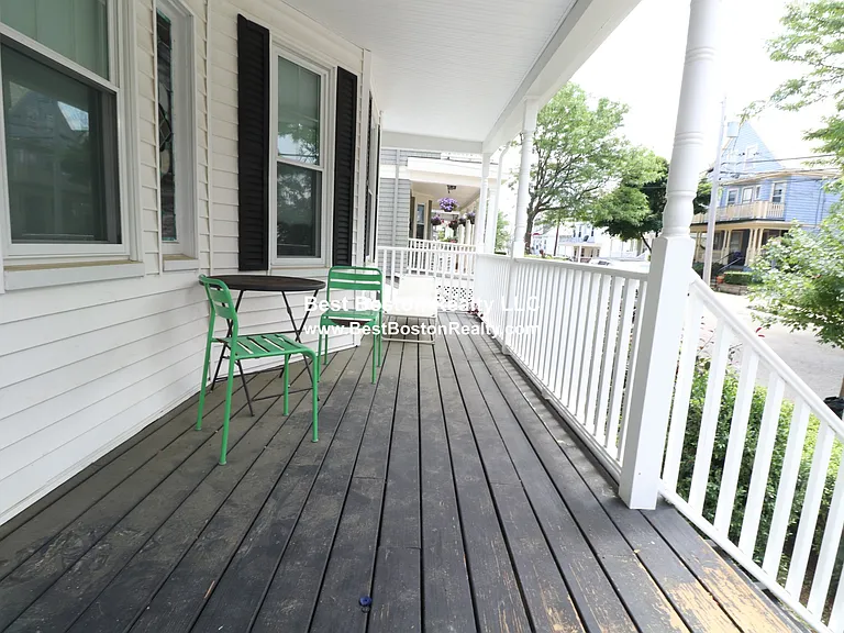1 Vassar St #1 — Photo 6