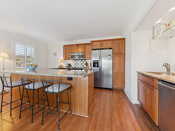 3rd image of 3883 Gulfstream Road #1n