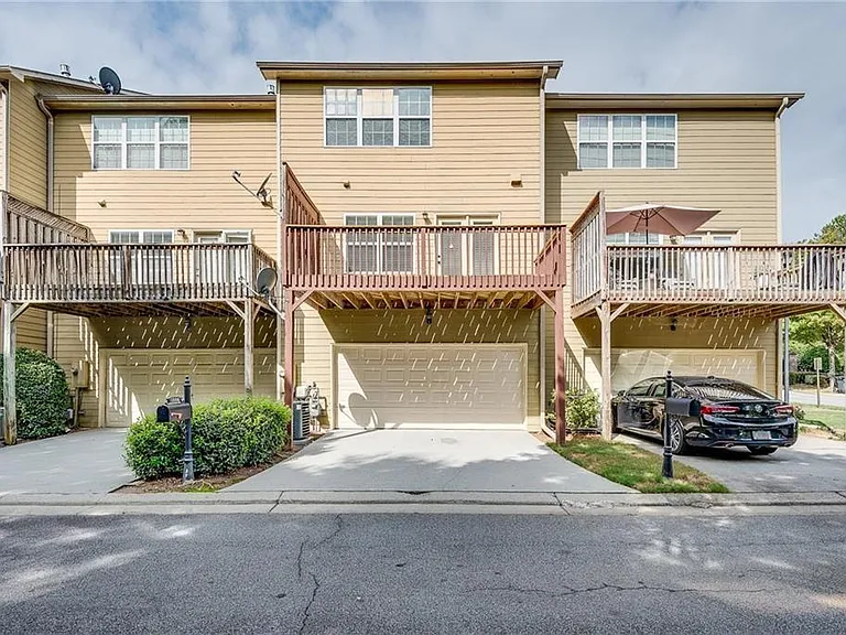 1684 Northgate Mill Dr — Photo 39