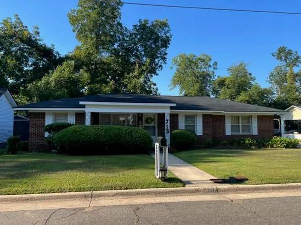 713 7th Ave NE, Dawson, GA 39842