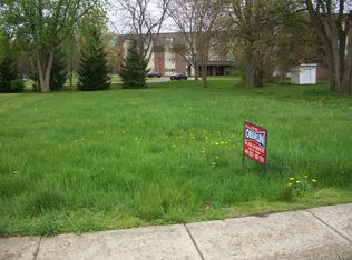 E Stocker St, Angola, IN 46703