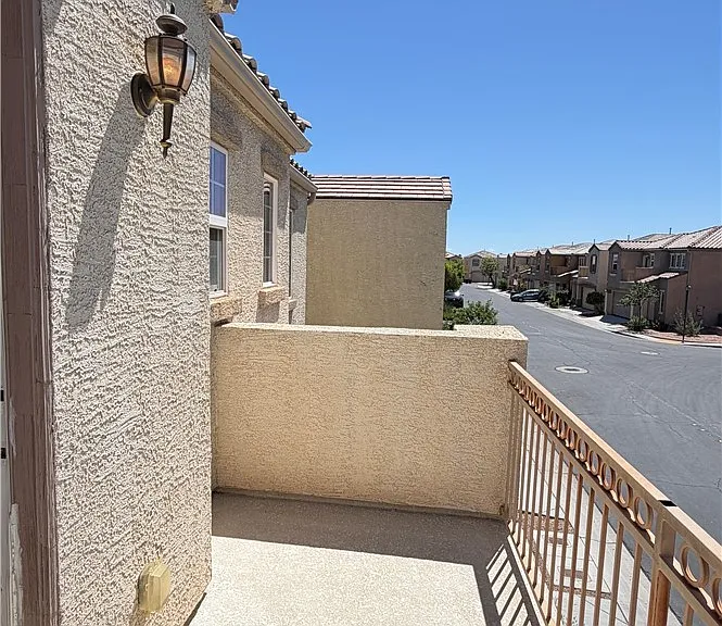 9284 Millikan Ave — Photo 6