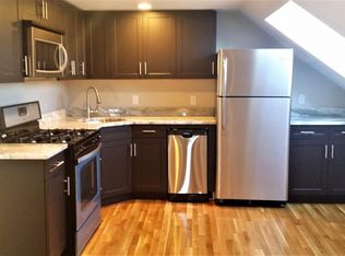 23 Hyde St APT 5, Danvers, MA 01923