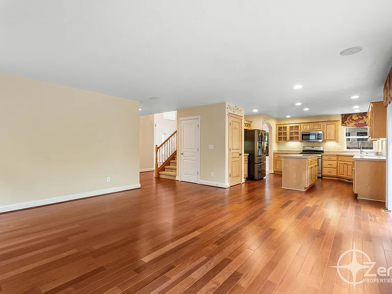 2903 NE 184th Ave — Photo 11