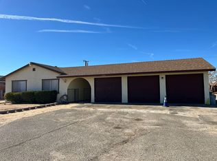 12324 Kiowa Rd, Apple Valley, CA 92308