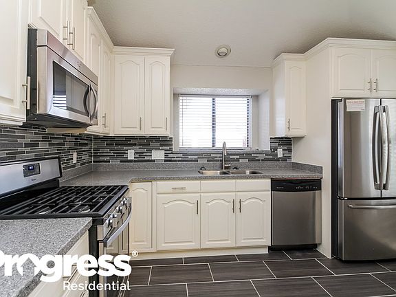 5th image of 2709 Beau Dr