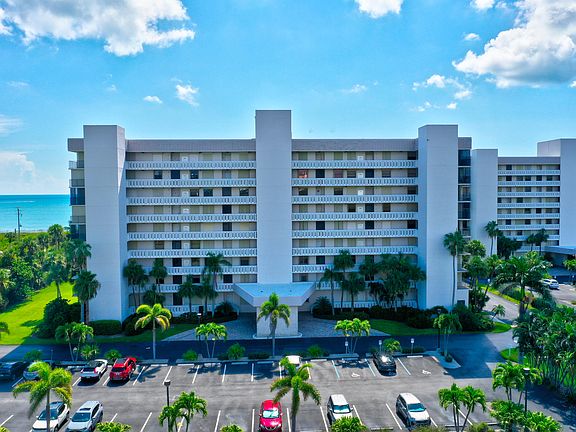 2nd image of 5061 North Highway A1a #703