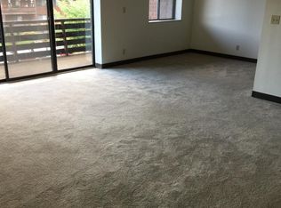 1203 Villa Dr APT E, Butler, PA 16001
