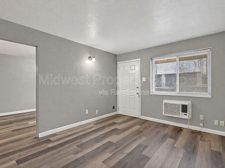Geraldine Apartments — Photo 1