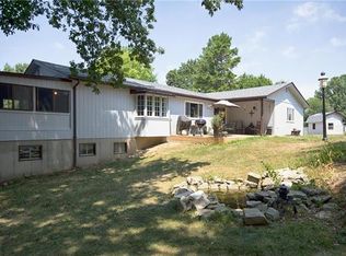 6465 Heintz Rd, Saint Louis, MO 63129