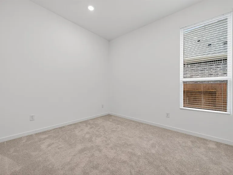 16315 Mesquite Field Dr — Photo 29