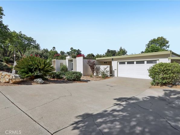 1184 Lyndhurst Dr