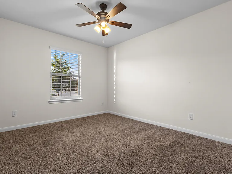 513 Spur Rdg — Photo 10