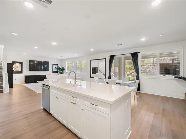 35562 Orchard Trl, Fallbrook, CA 92028