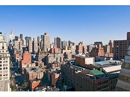 Sold by Corcoran | media 11