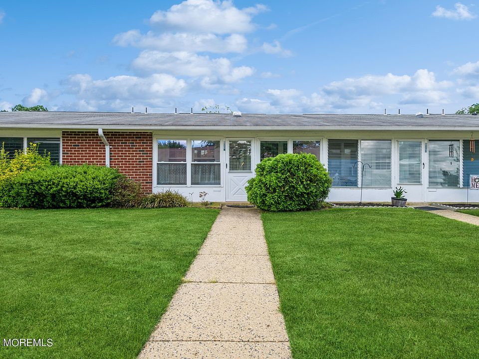 1st image of 1207 Shetland Drive #B