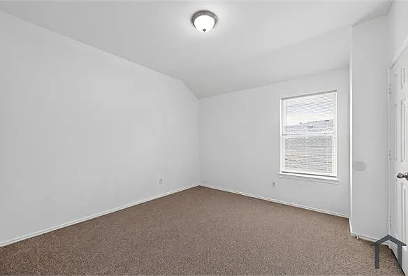1009 Youkum Ct — Photo 37