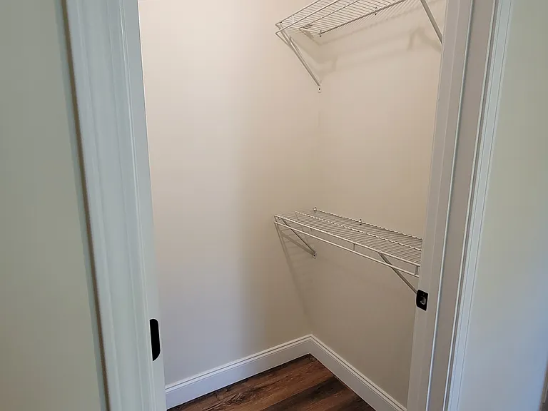 517 Hendrickson St #B — Photo 10