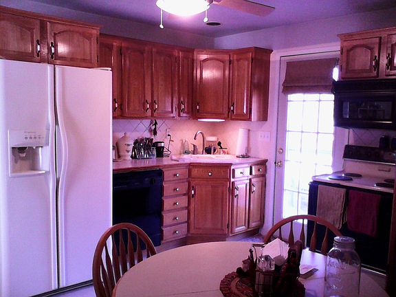 2nd image of 4879 Indian Hills Dr