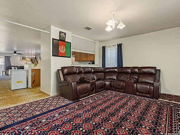 3rd image of 234 BUTTERNUT BLVD